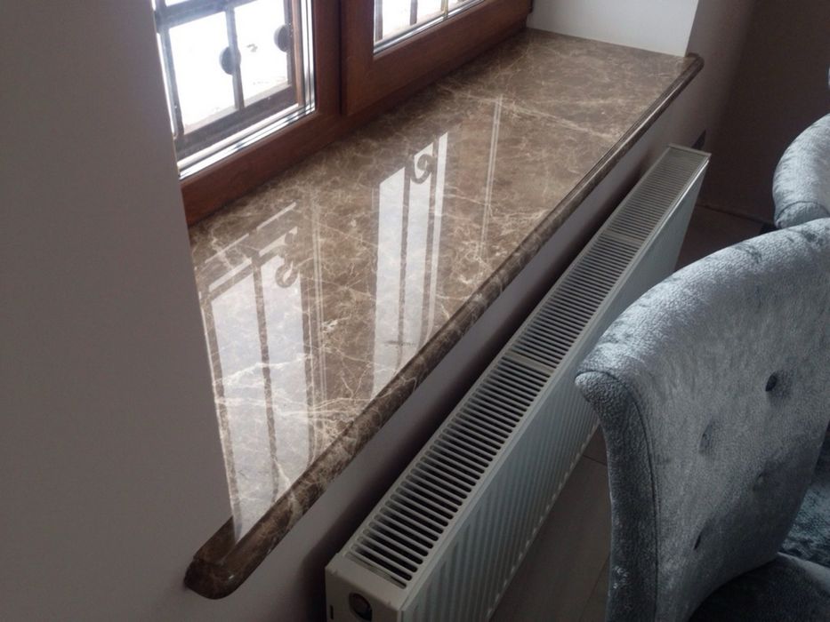 Підвіконня з мармуру, граніту, кварциту на замовлення