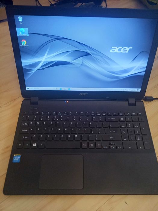 Laptop Acer Aspire ES1-531-C8S7  intel  HDD 1000 Gb  4G Ram