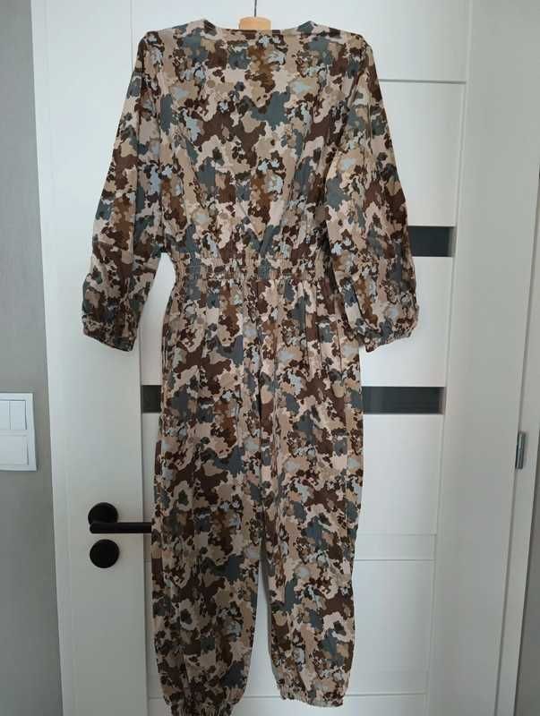 Kombinezon Moro z drobnego sztruksu Zara r. 164