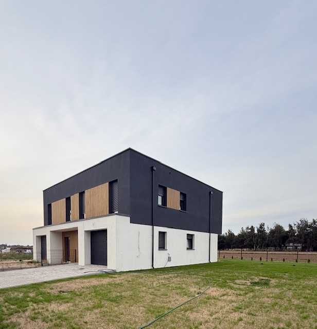 Oferta sprzedaży bliźniaka– Piotrowice, gm. Słupca 4 ary 119m2