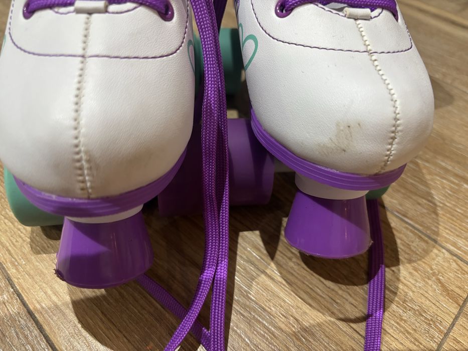 Wrotki dla dzirwczynki rozmiar 31-34