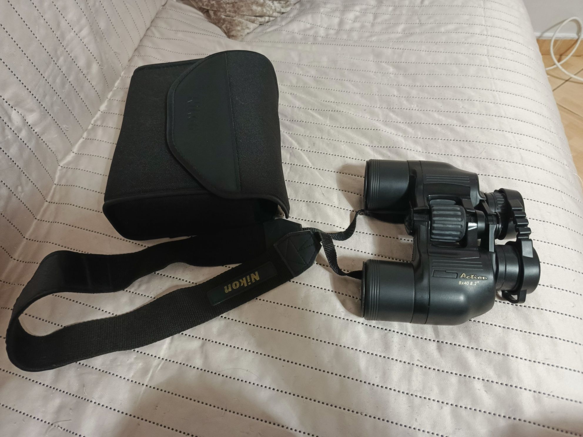 Lornetka Nikon Action 8x40