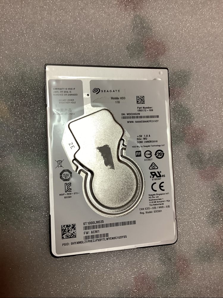 Disco rigido 2.5 Seagate ST1000LM035