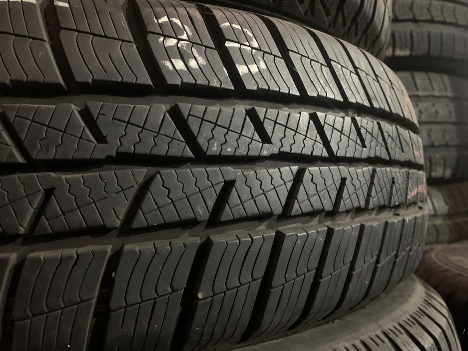 Шини б/у зима 215/60-16 BARUM Polaris 5