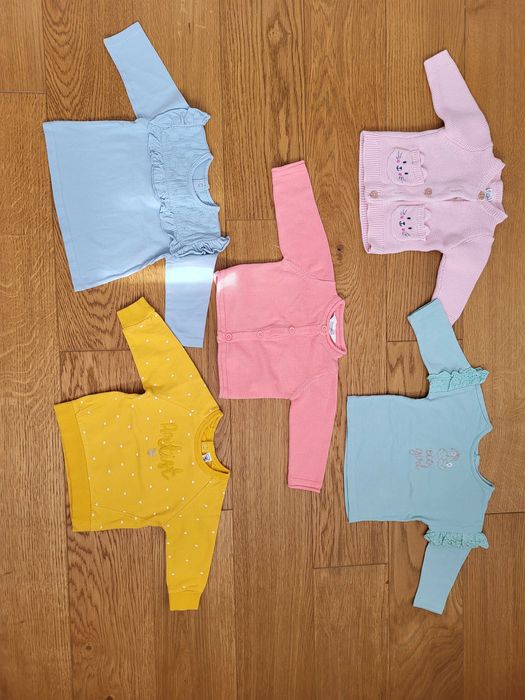 Ubranka dla dziewczynki 68. Po jednym dziecku.