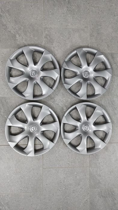 Koła Mazda opony zimowe 215/60r16 , felgi stalowe 16 5x114,3 kołpaki