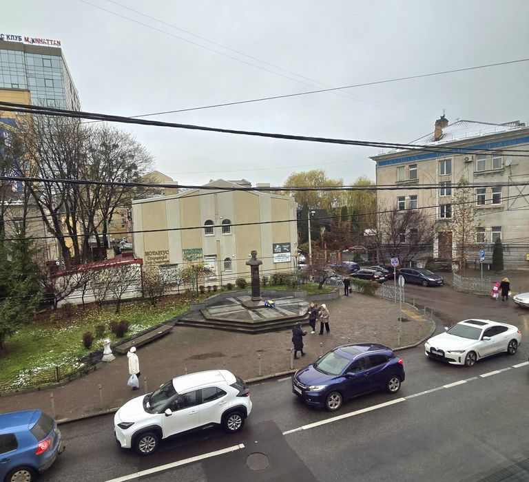 Оренда 2-кімн.кв. Центр