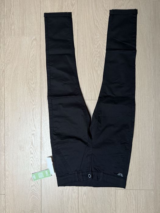 Czarne chinosy KappAhl – rozmiar 152
