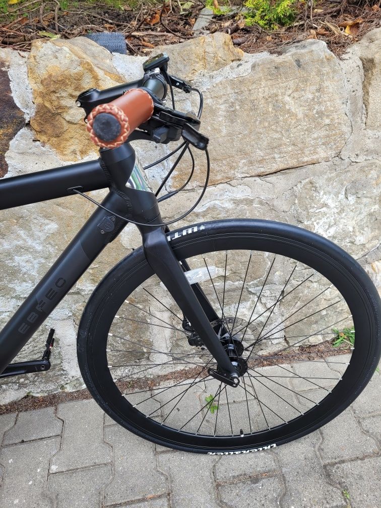 Sprzedam lub zamienię lekki (18kg) e-bike fitness szosa gravel