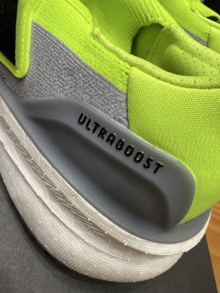 Sapatilhas Adidas UltraBoost