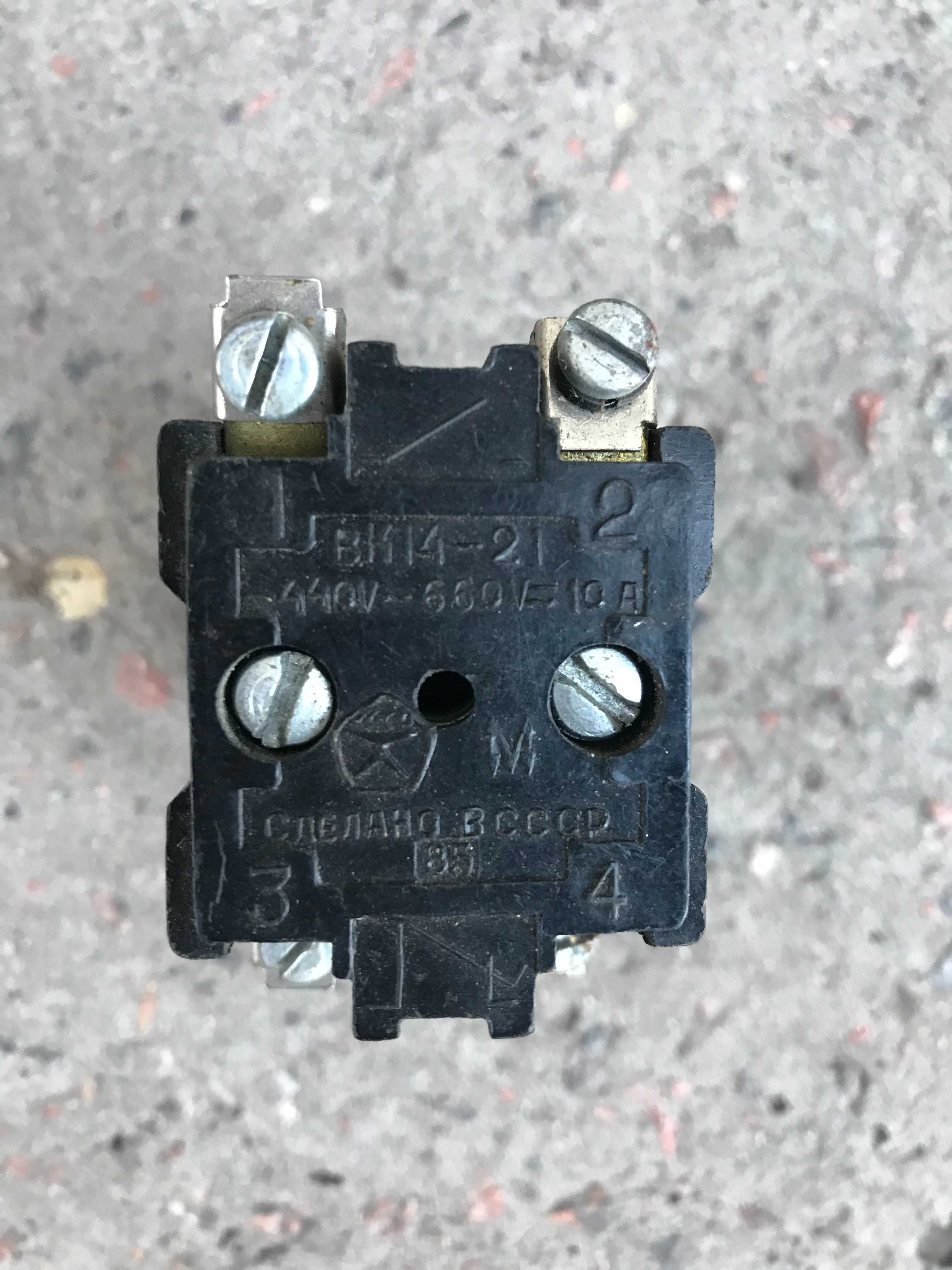 выключатель, включатель, кнопка ВК 14-21, новая 440V-660V=10A