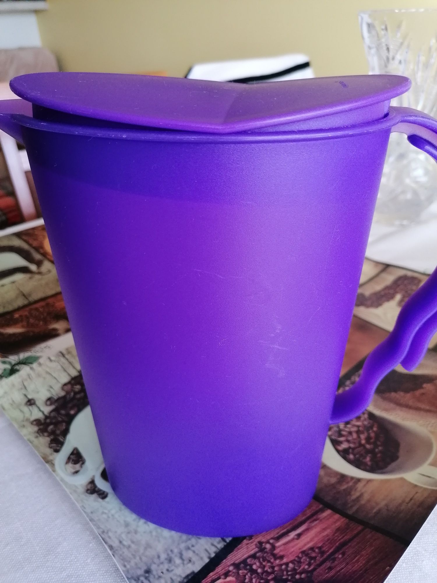 Dzbanek tupperware 2,1l