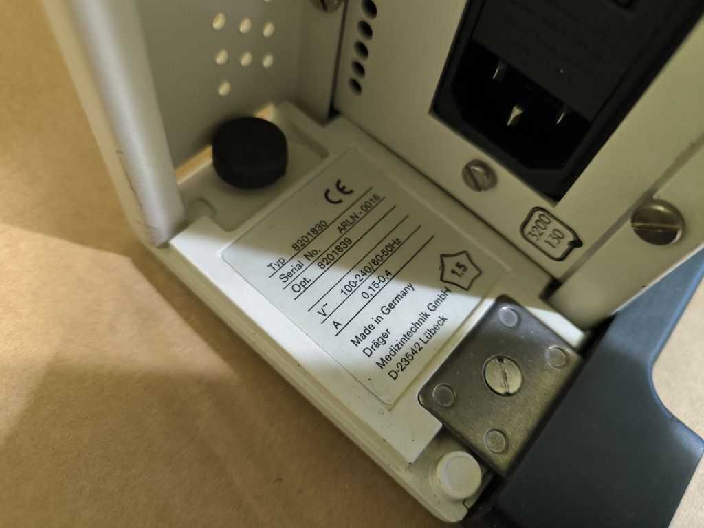 Draeger PM8030 monitor oddechowy