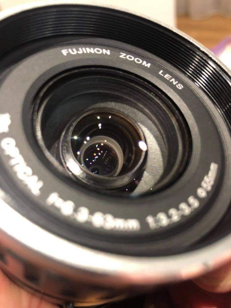 Aparat Fuji z pokrowcem