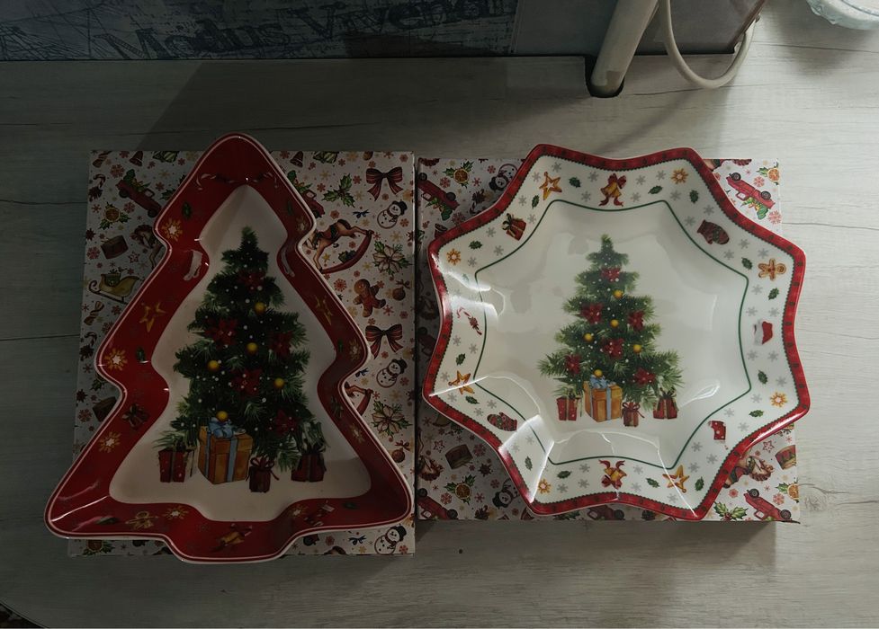 Новорічне блюдо - ялинка 30см фарфор подарунок