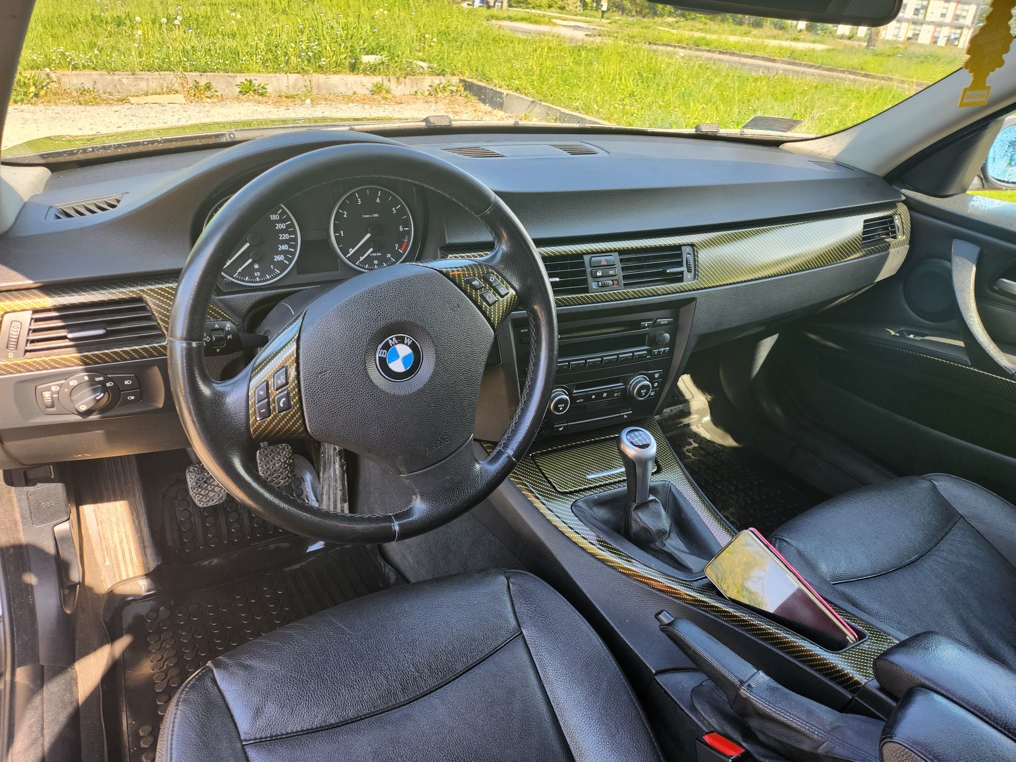 BMW E90 benzyna 2006