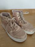 Botki adidasy 33