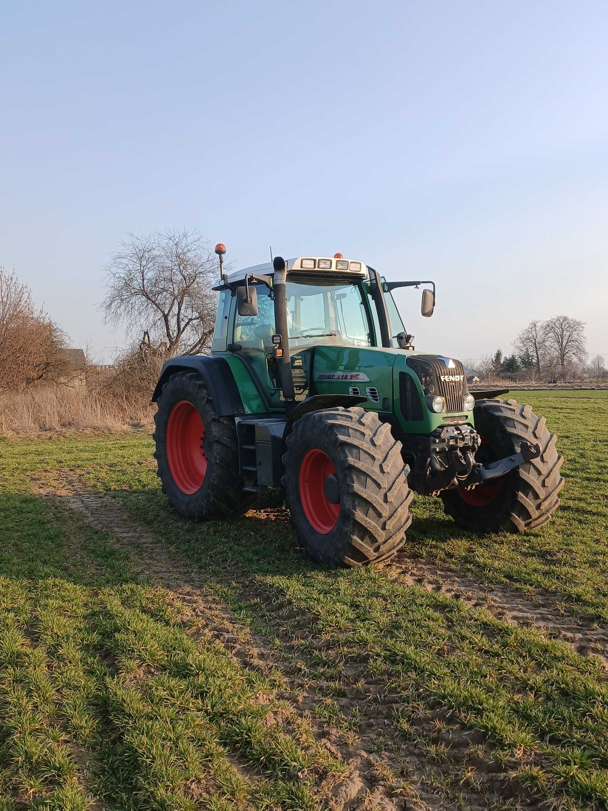 Fendt 818 Vario TMS Com 2