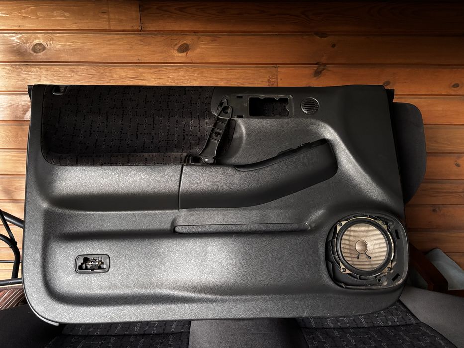 Fotele + boczki Opel Frontera B sport