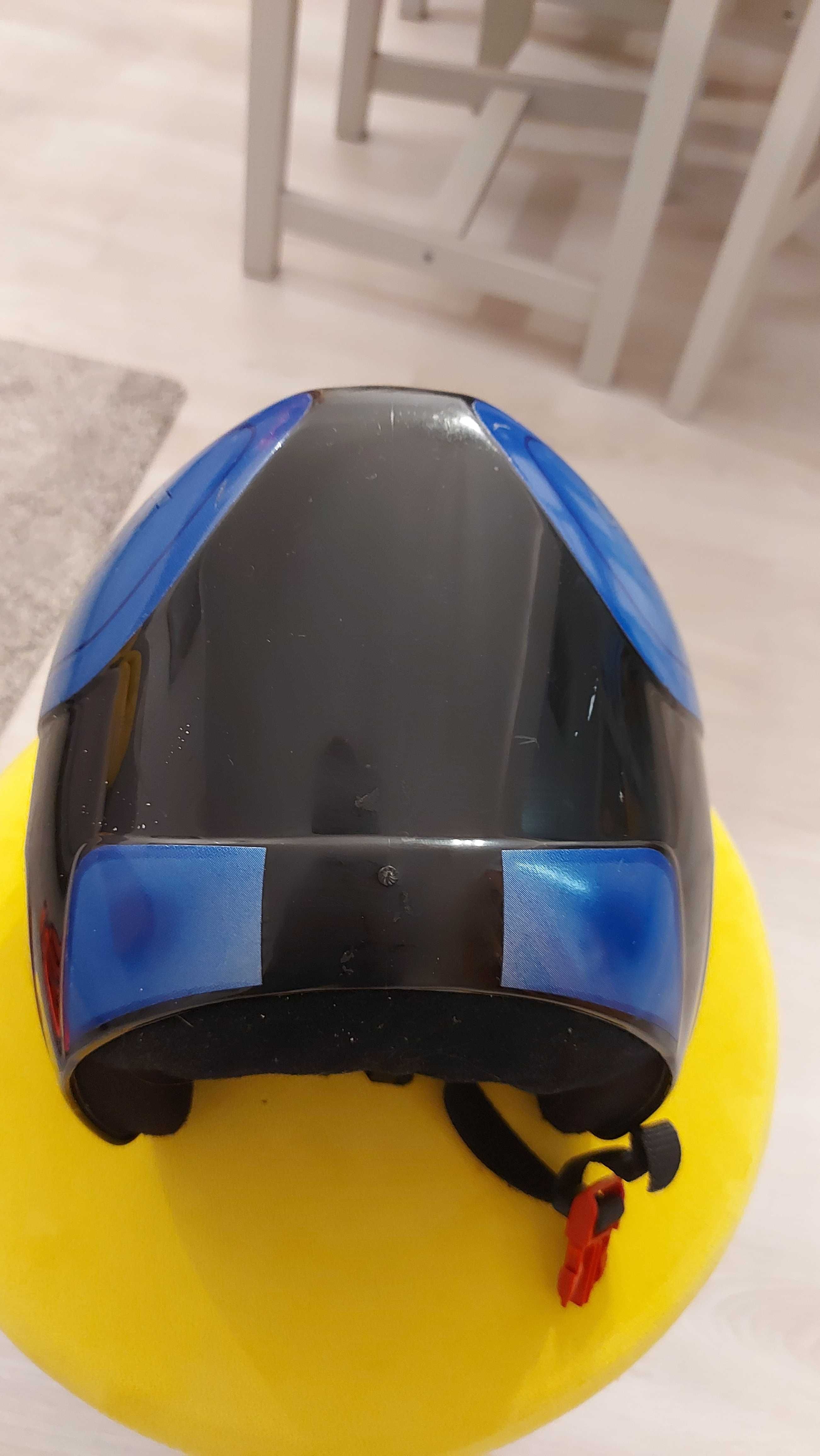 Kask narciarski Uvex