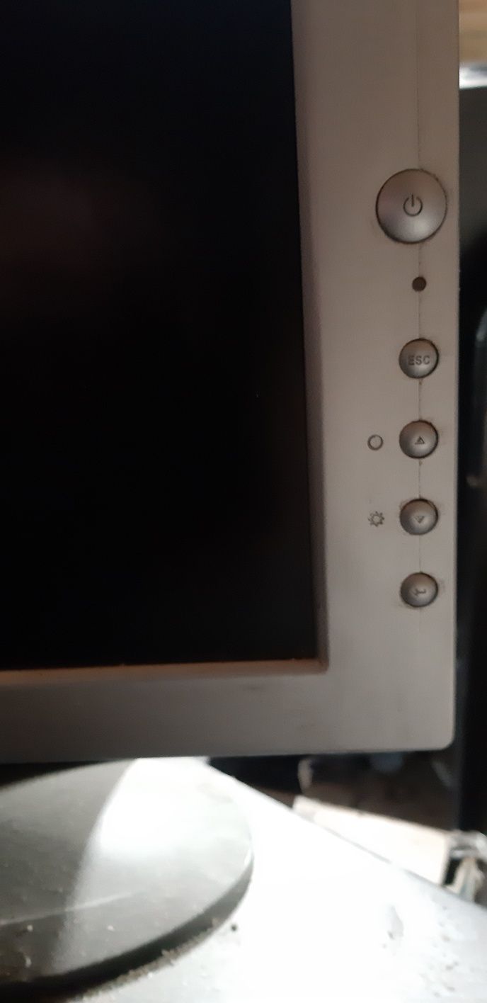 Monitor CTX 15 cali