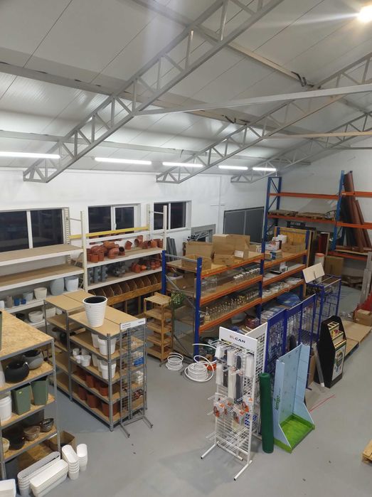 Bardzo ładny i zadbany obiekt w centrum Pęczniewa - Rynek 15.