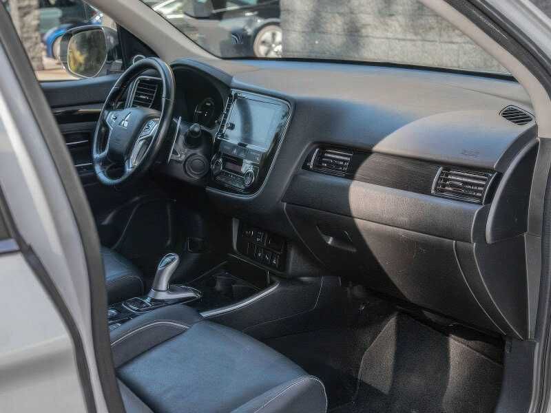 2018 Mitsubishi Outlander PHEV SEL