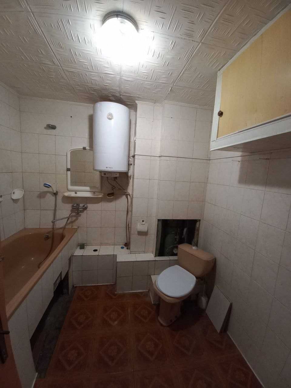 Продається 3-х кімнатна квартира в центральному районі