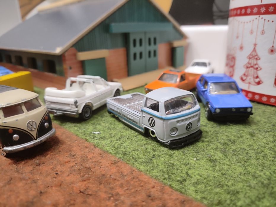 Volkswagen T2 pickup, hot wheels matchbox