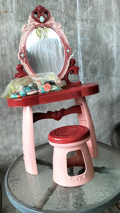 Toucador mágico luz e sons e peças.