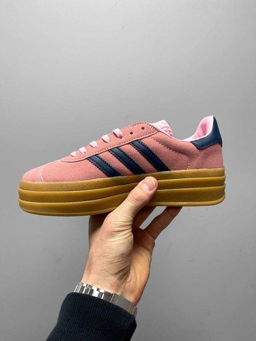 Женские замшевые кроссовки Adidas Gazelle Bold Platform адидас газель