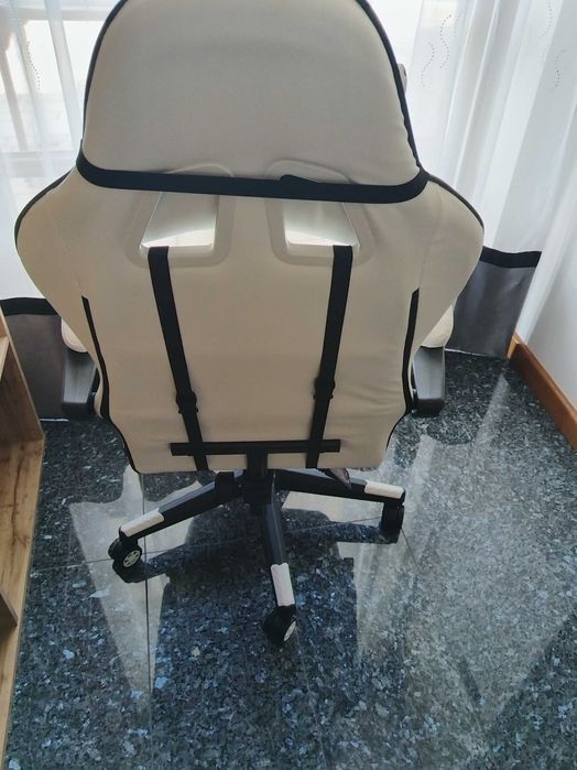 Fotel gamingowy biurowy