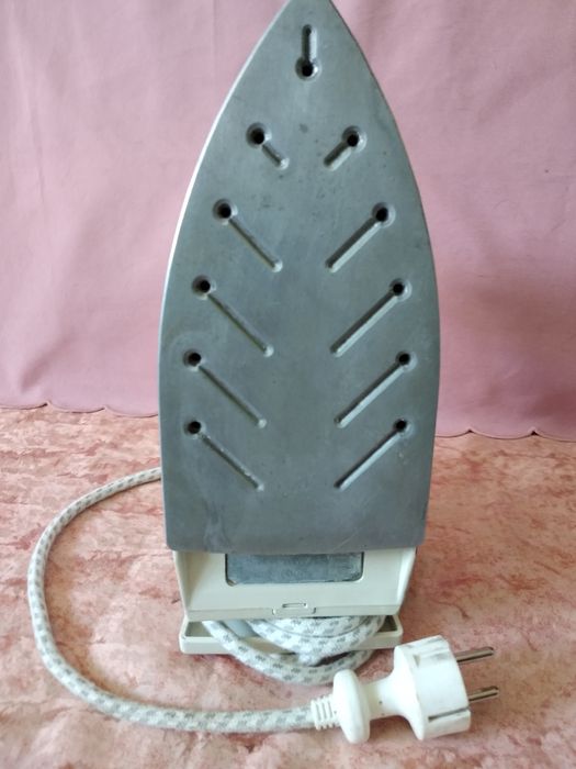 Утюг Rowenta, рабочий