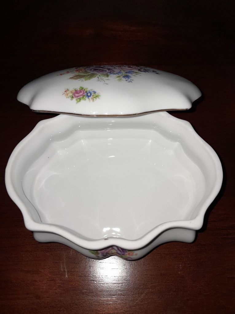 Potes e guarda jóias porcelana