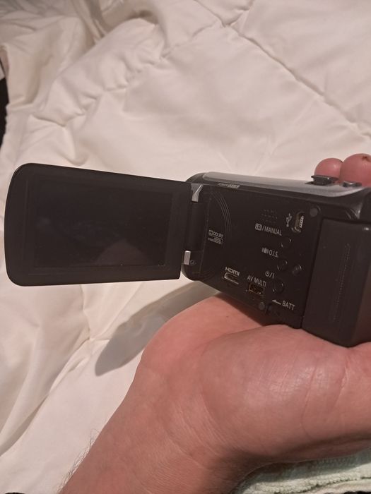 Продам відеокамеру PANASONIC