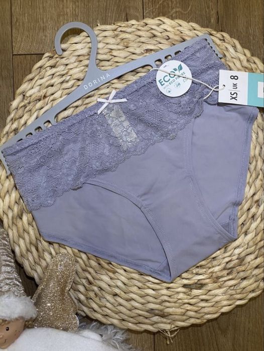 Жіночі трусики різні