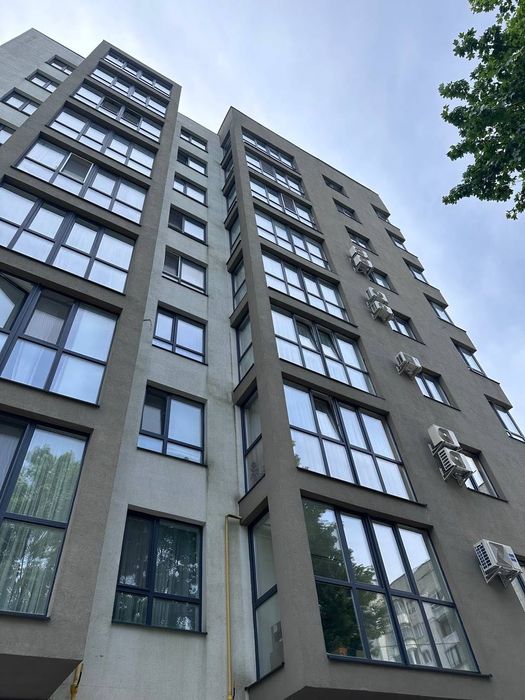 Оренда кімнати під масажний кабінет 22м2,Демнянська,р-н Хуторівка