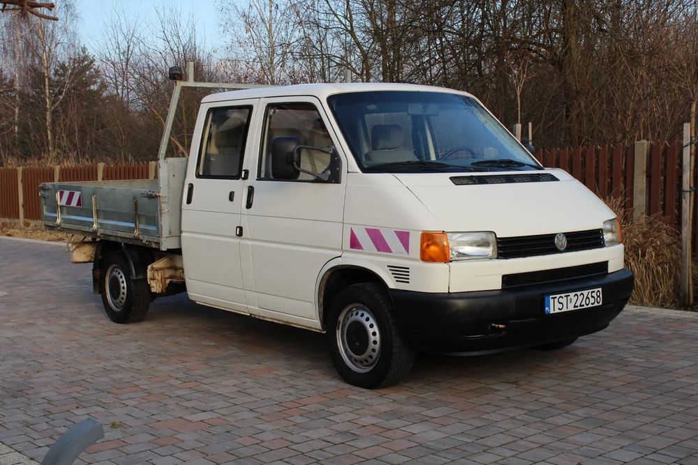 Volkswagen TRANSPORTER T4 DOKA  Transporter T4 Doka 2.4 D  Od Użytkownika 6 osobowy Brygadowy