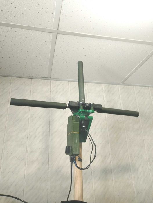 ВИДЕО поворотный механизм для антенны 2 осевой с камерой и монитором