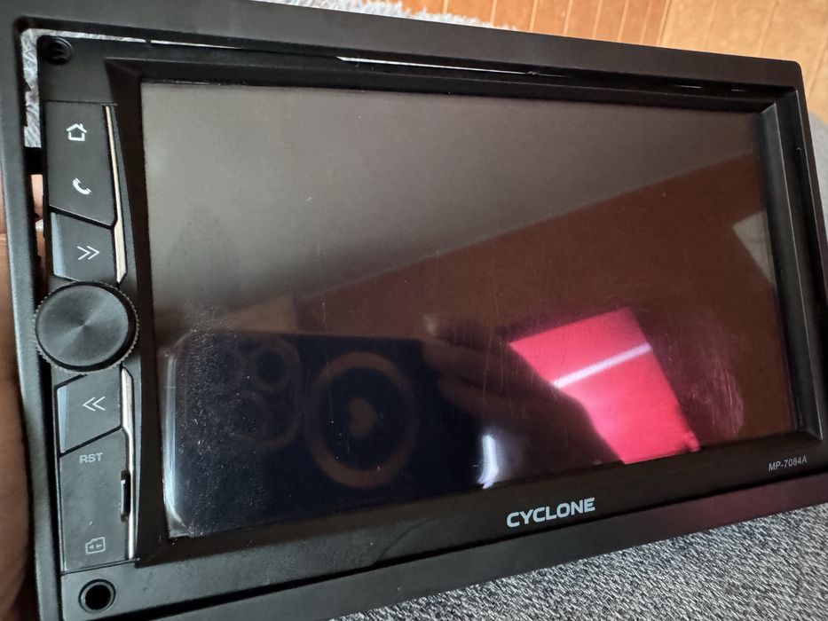 Магнітола 2din Cyclone 7084a та Carlinkit CCPA-LOGO-BK