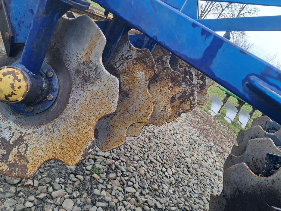 Продам дискова борона