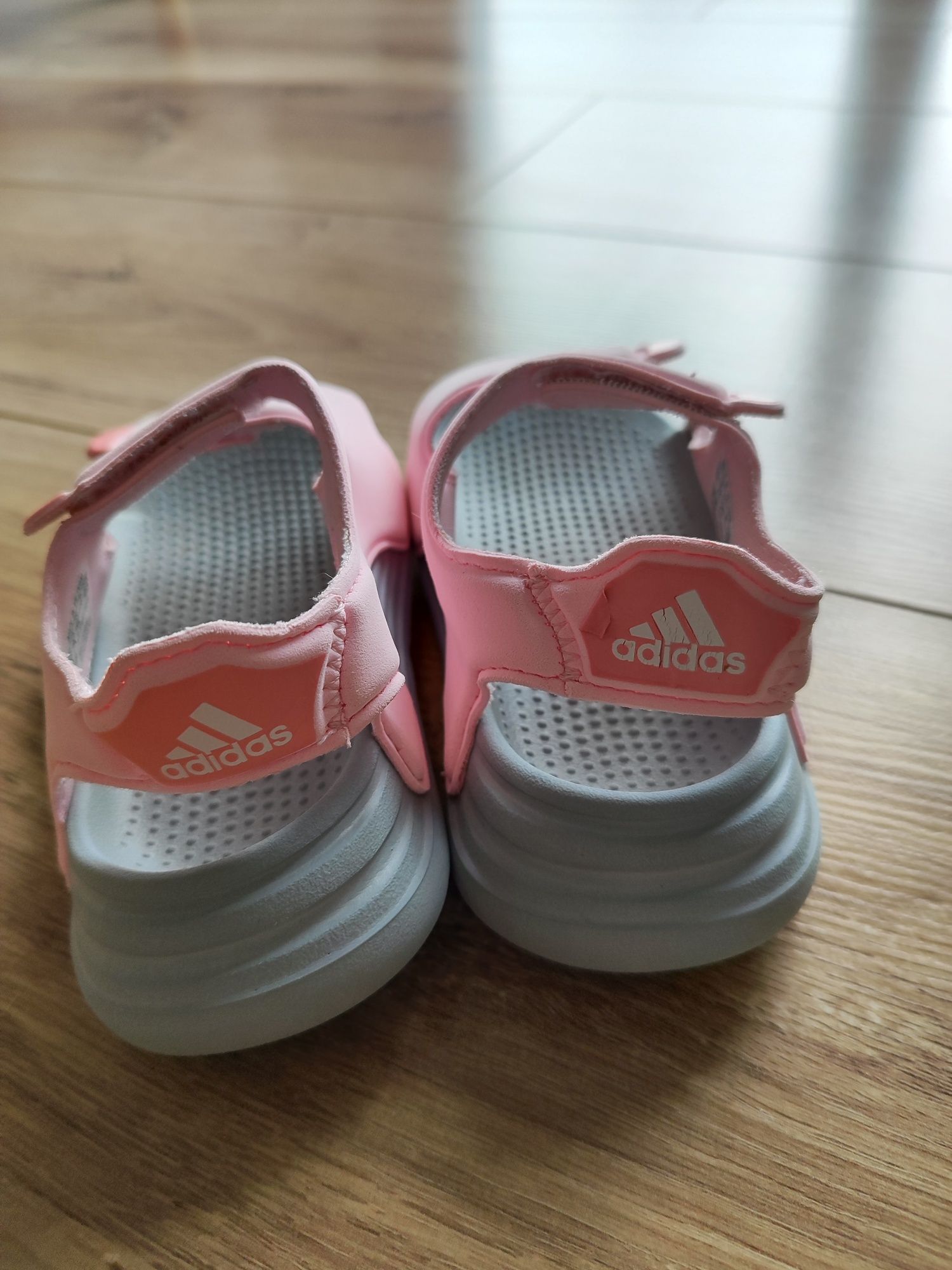 Sandały dla dziewczynki Adidas