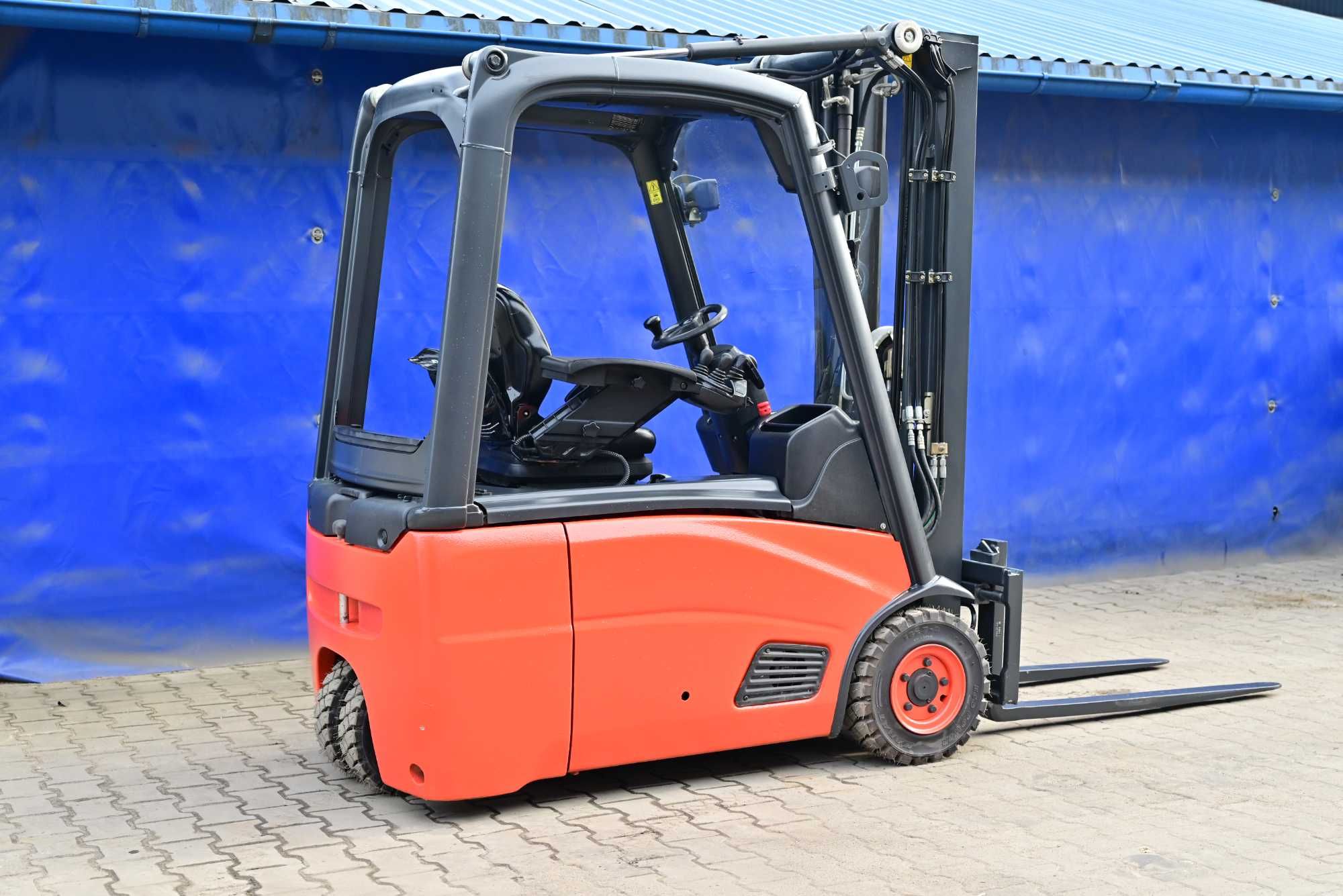 Wózek widłowy Linde E16 Triplex 452 cm 2012 rok 6465 mth FHP 368