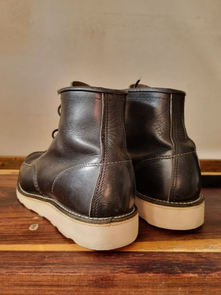 Botas Red Wing Modelo 6" Moc Toe 9075