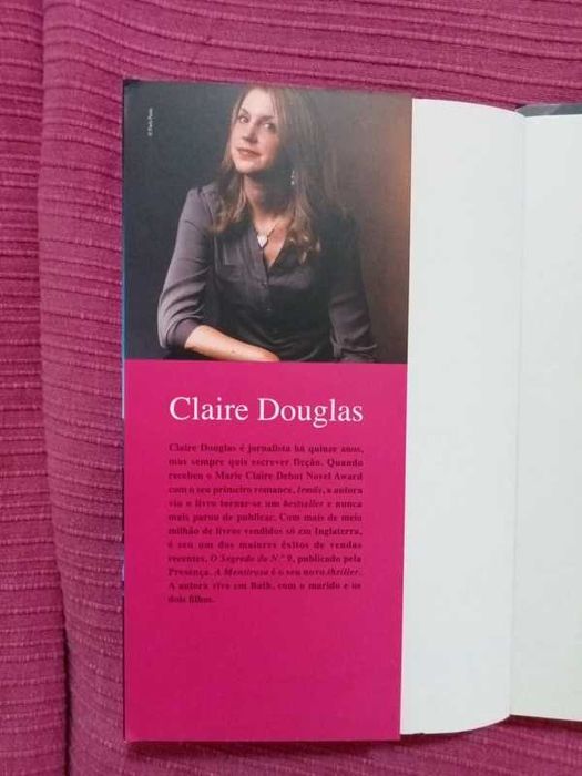 Livro: A Mentirosa de Claire Douglas