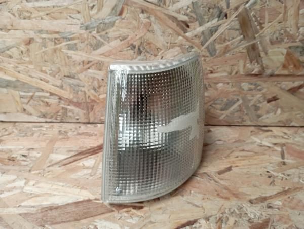 Pisca frente esquerdo SEAT Ibiza I (021A)