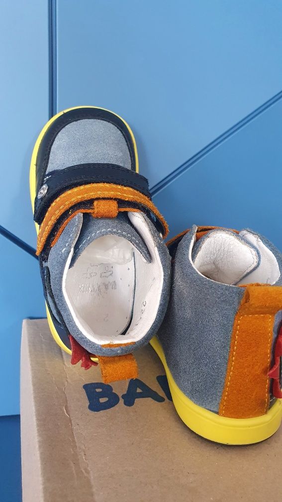 Buty BARTEK r. 22 do nauki chodzenia Mini first steps medical
