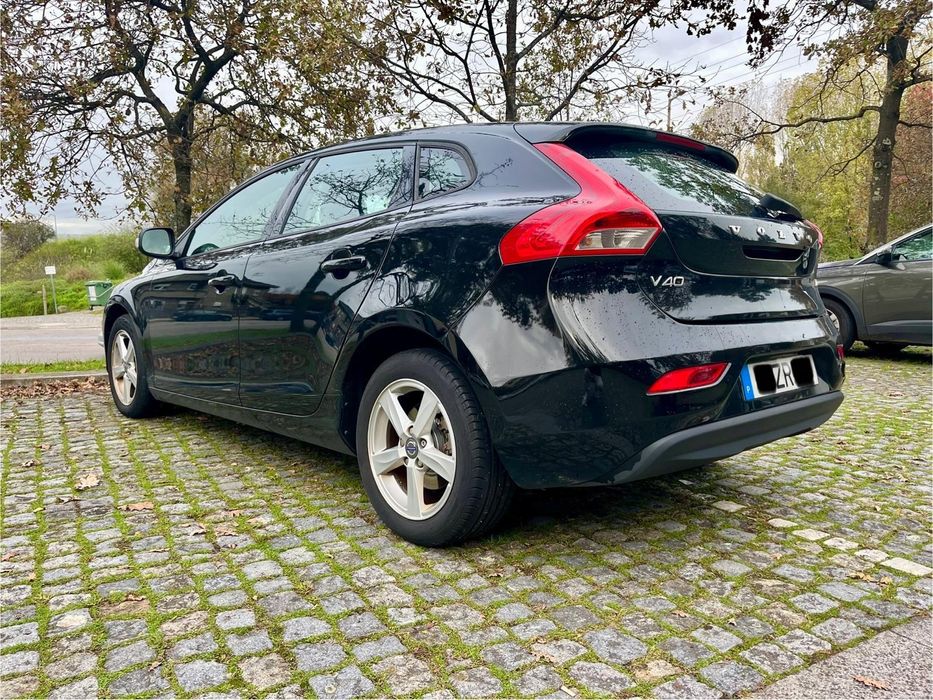 Volvo V40 D2 115cv diesel