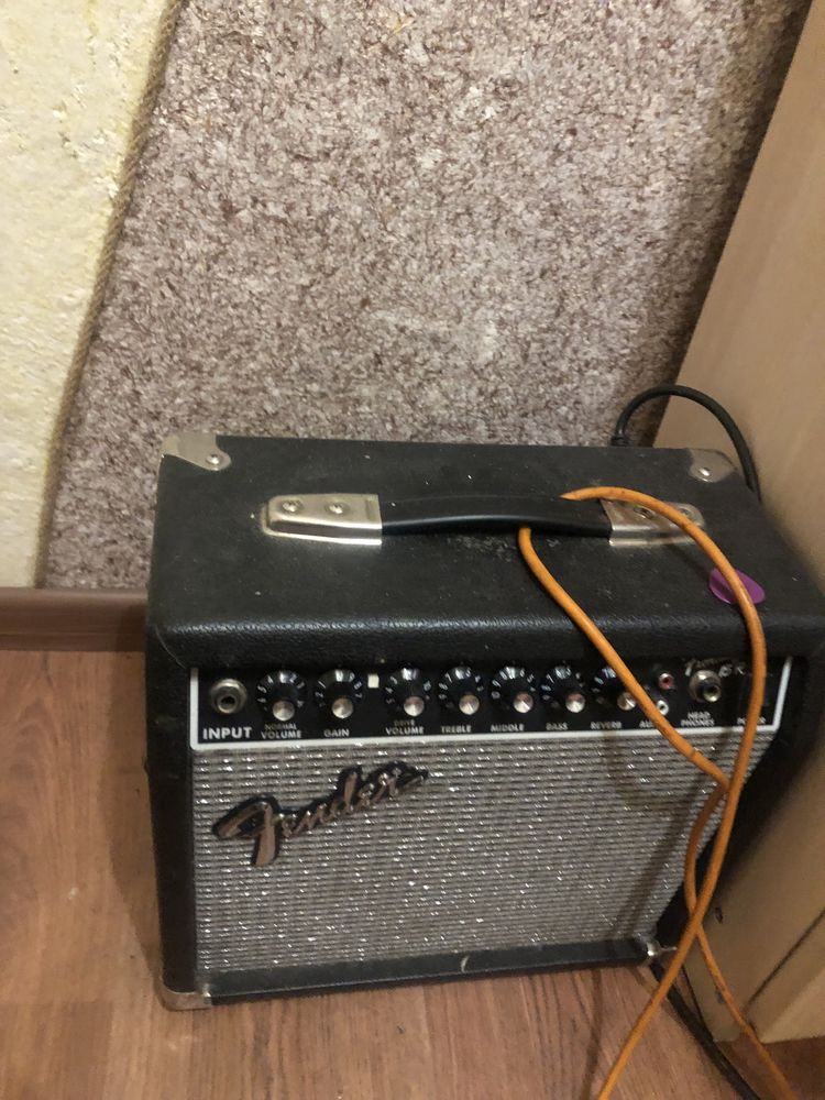 Fender frontman 15r(spring reverb)