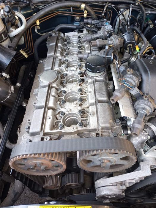 Volvo 960 s90 w90 2.5i 3.0i двигун по запчастинах